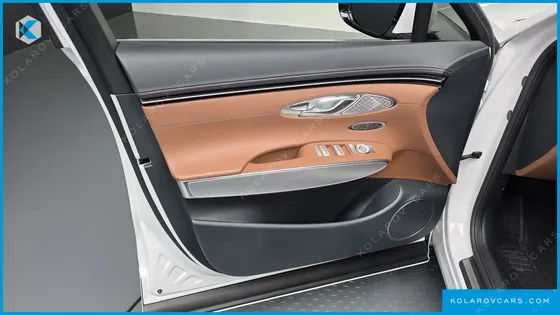 GENESIS GV70 2.5T GASOLINE 2WD