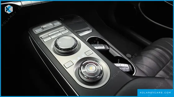 GENESIS GV70 2.5T GASOLINE AWD