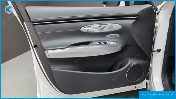 GENESIS GV70 2.5T GASOLINE 2WD