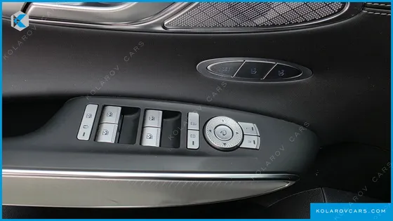 GENESIS GV70 2.5T GASOLINE 2WD