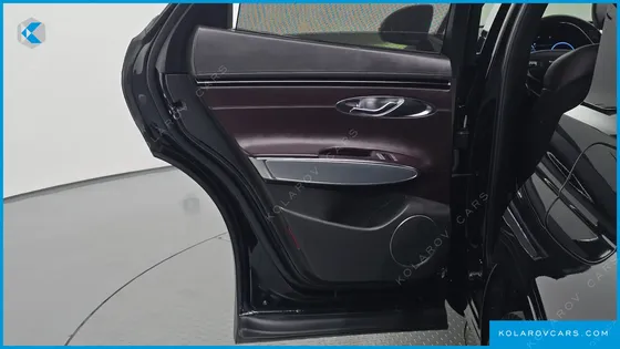 GENESIS GV70 2.5T GASOLINE 2WD