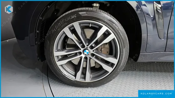 BMW X6 M50D