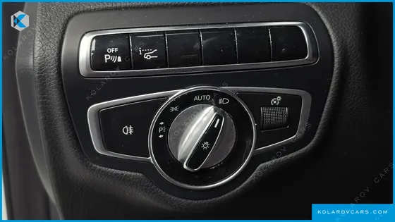 MERCEDES C-CLASS C220 D AVANTGARDE