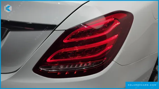 MERCEDES C-CLASS C220 D AVANTGARDE
