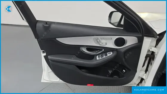 MERCEDES C-CLASS C220 D AVANTGARDE