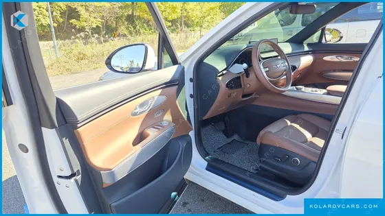 GENESIS GV70 2.5T GASOLINE 2WD