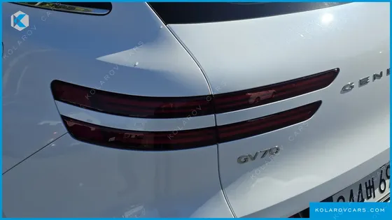 GENESIS GV70 2.5T GASOLINE 2WD