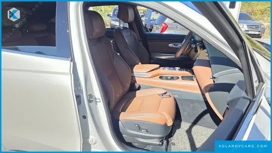 GENESIS GV70 2.5T GASOLINE 2WD