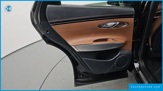 GENESIS GV70 2.5T GASOLINE 2WD