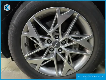 GENESIS GV70 2.5T GASOLINE 2WD