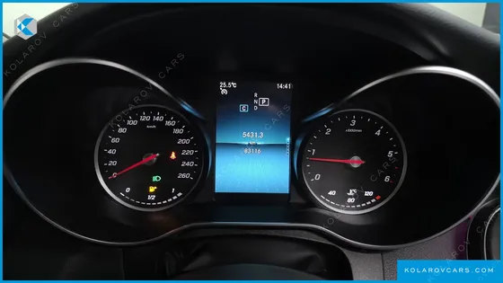MERCEDES C-CLASS C220 D AVANTGARDE