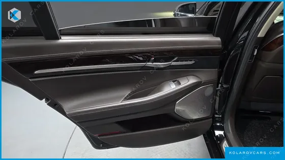 GENESIS EQ900 5.0 GDI AWD