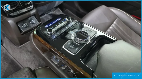 GENESIS EQ900 5.0 GDI AWD