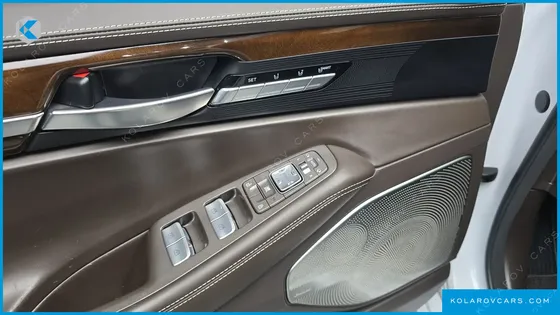 GENESIS EQ900 5.0 GDI AWD