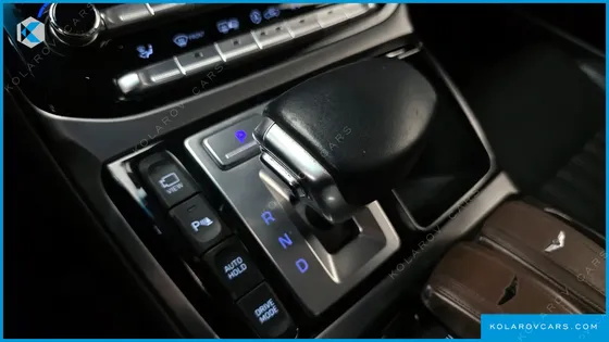 GENESIS EQ900 3.8 GDI AWD