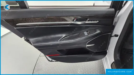 GENESIS EQ900 3.3 T-GDI AWD