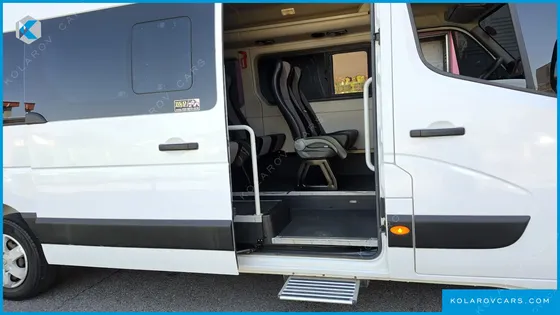 RENAULT KOREA MASTER 2.3 15-SEATER
