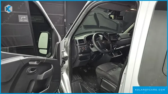 RENAULT KOREA MASTER 2.3 15-SEATER