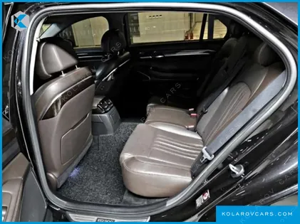 GENESIS EQ900 3.8 GDI AWD