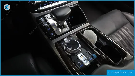 GENESIS EQ900 3.8 GDI AWD
