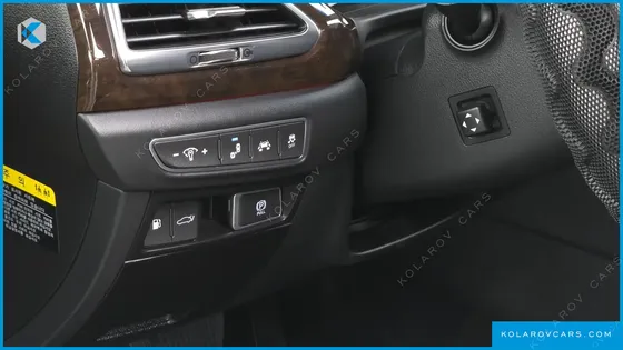 GENESIS EQ900 3.8 GDI AWD