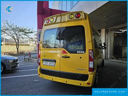 RENAULT KOREA MASTER SCHOOL BUS