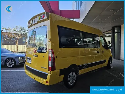 RENAULT KOREA MASTER SCHOOL BUS