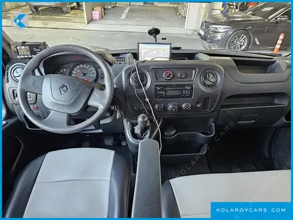 RENAULT KOREA MASTER SCHOOL BUS