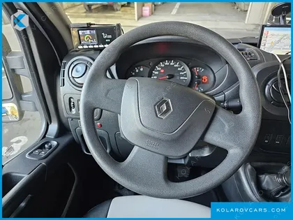 RENAULT KOREA MASTER SCHOOL BUS