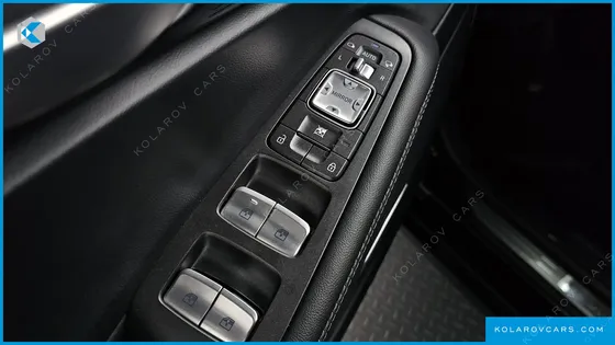 GENESIS EQ900 3.8 GDI AWD
