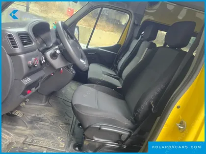 RENAULT KOREA MASTER SCHOOL BUS