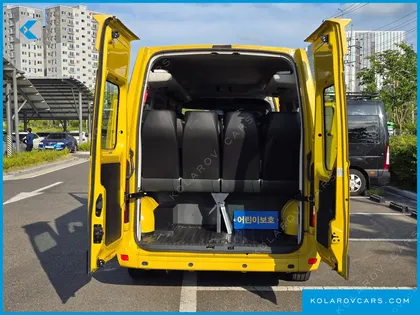 RENAULT KOREA MASTER SCHOOL BUS