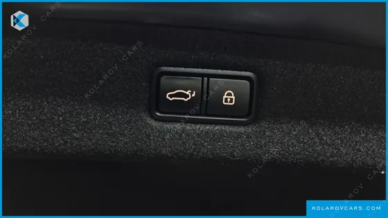 GENESIS EQ900 5.0 GDI AWD