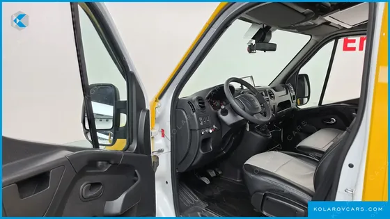 RENAULT KOREA MASTER SCHOOL BUS