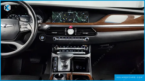 GENESIS EQ900 5.0 GDI AWD LIMOUSINE
