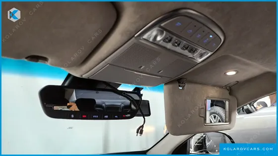 GENESIS EQ900 5.0 GDI AWD LIMOUSINE