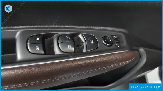 RENAULT KOREA QM6 (KOLEOS) GASOLINE 2WD RE SIGNATURE
