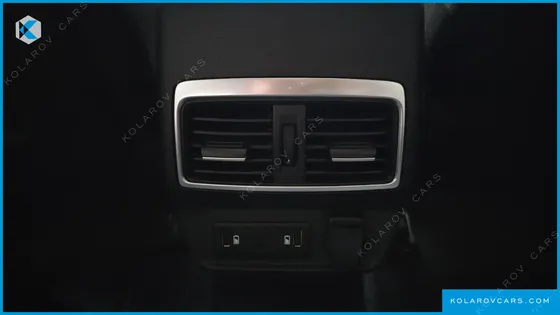 RENAULT KOREA QM6 (KOLEOS) DIESEL 2WD RE SIGNATURE