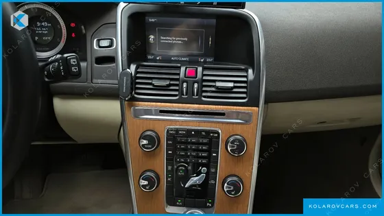 VOLVO XC60 D4