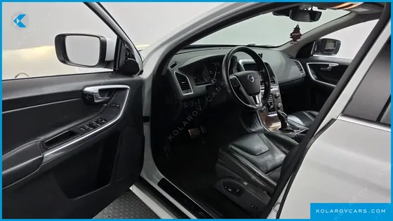 VOLVO XC60 D3
