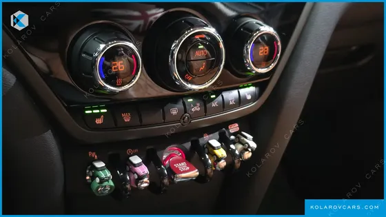 MINI COUNTRYMAN CLASSIC PLUS LAUNCH PACK