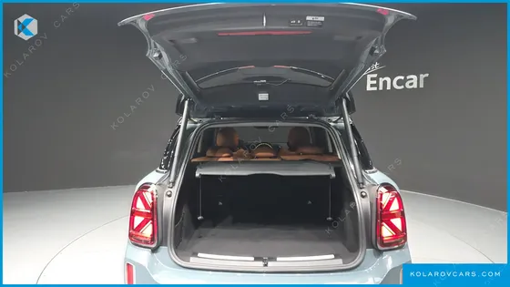 MINI COUNTRYMAN CLASSIC PLUS LAUNCH PACK