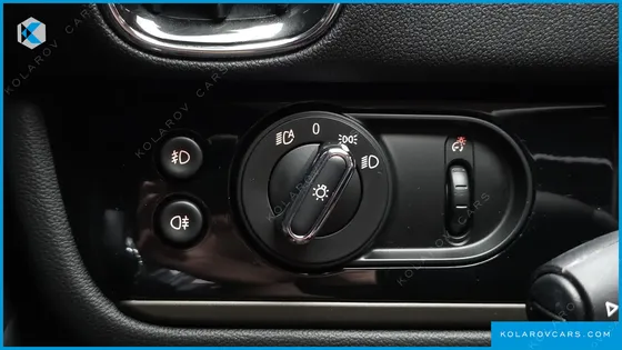 MINI COUNTRYMAN CLASSIC PLUS LAUNCH PACK