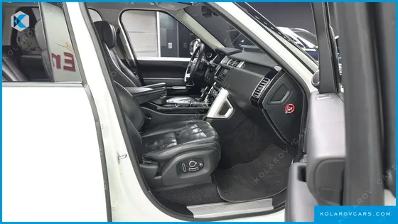 LAND ROVER RANGE ROVER 4.4 SDV8 VOGUE SE DIESEL
