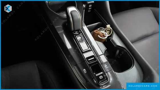 TOYOTA CROWN 2.5 4WD HYBRID
