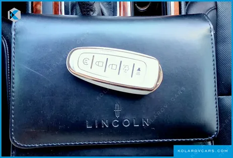 LINCOLN MKS 3.7