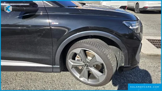AUDI Q4 E-TRON 45 PREMIUM SPORTBACK