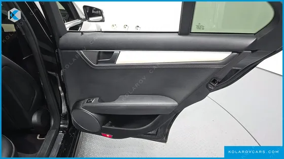 MERCEDES C-CLASS C200 CGI AVANTGARDE STYLE PACKAGE