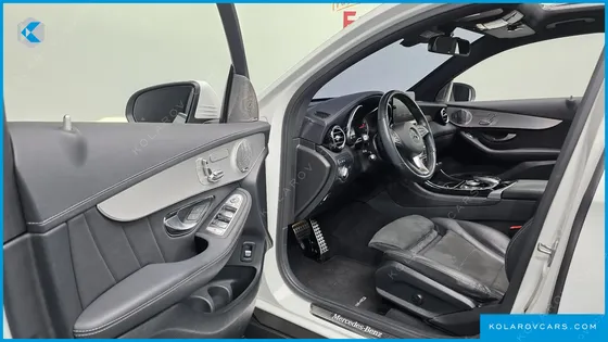 MERCEDES GLC-CLASS GLC300 4MATIC AMG LINE COUPE