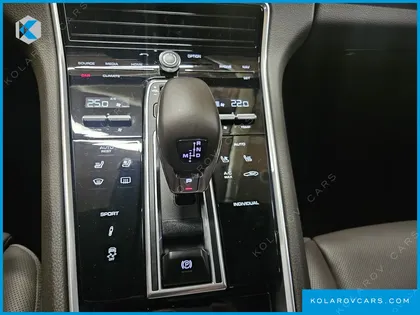 PORSCHE PANAMERA 3.0 AWD